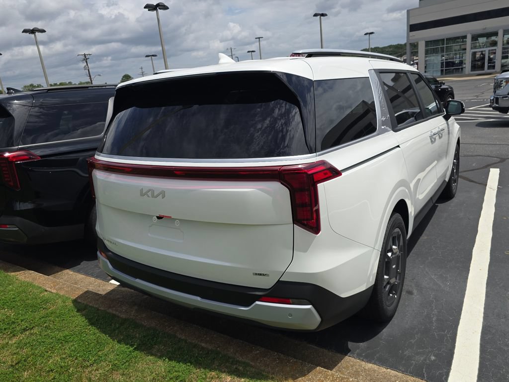 New 2027 Kia Carnival EX FWD image 9