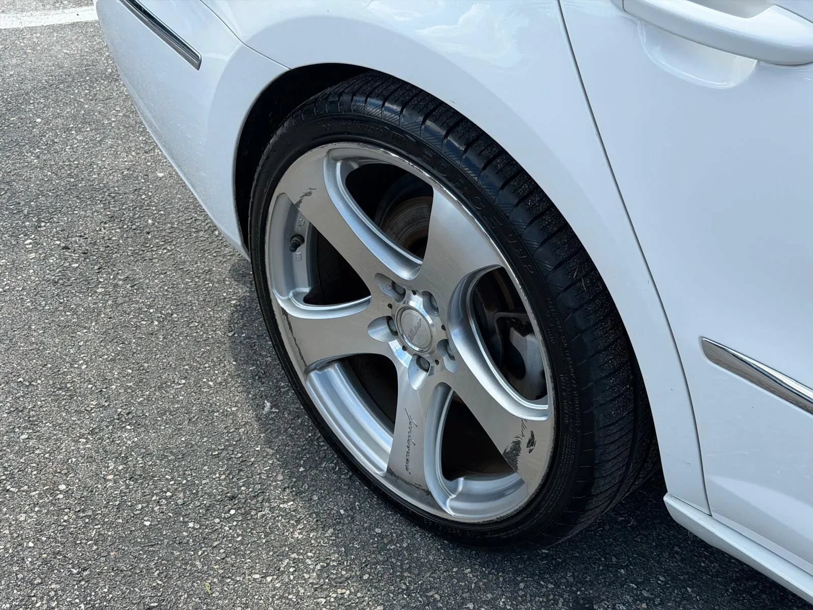Used 2013 Volkswagen CC Executive AWD/4WD image 32
