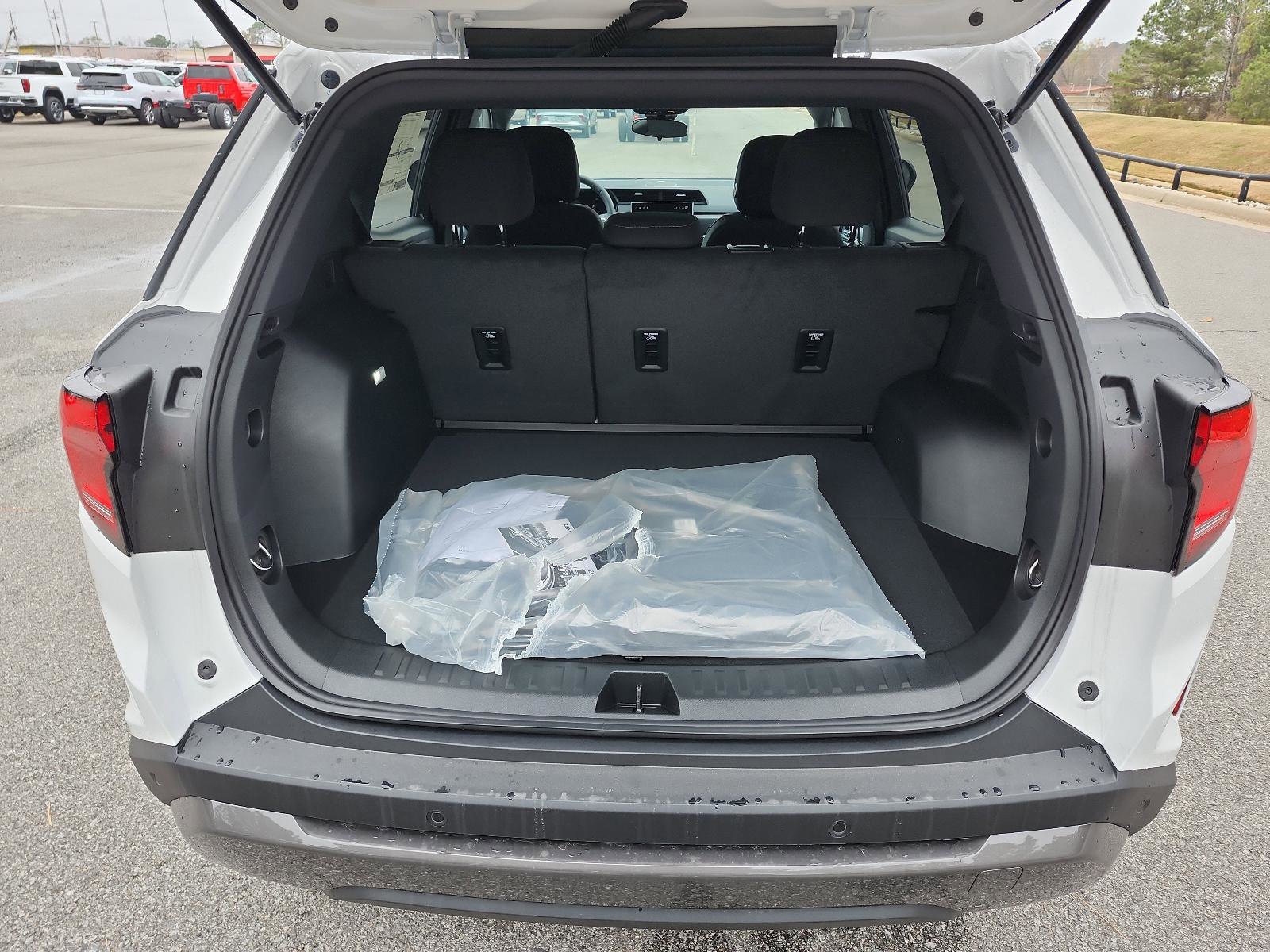 New 2026 GMC Terrain Elevation FWD image 7