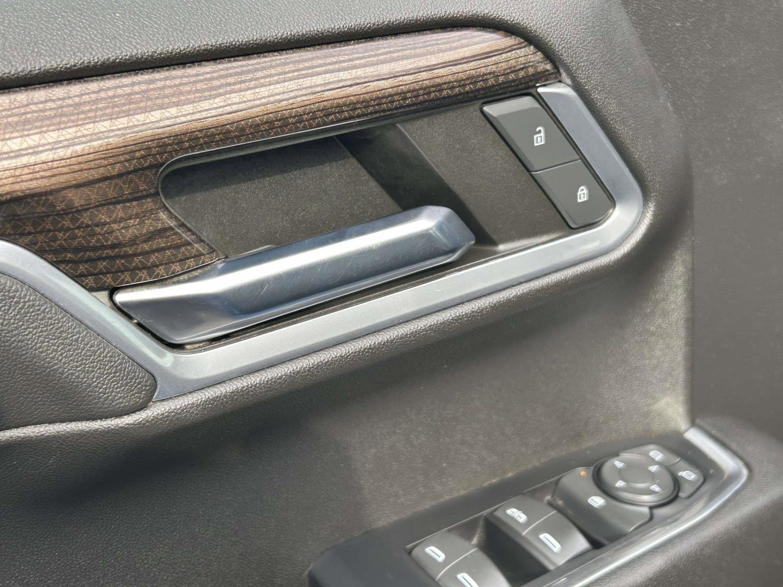 Used 2022 Chevrolet Silverado 1500 RST image 18