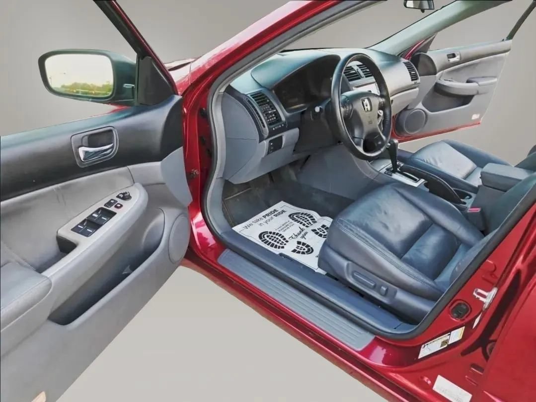 Used 2005 Honda Accord EX-L image 11