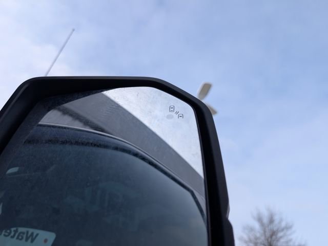 Used 2018 Ford F150 Platinum w/ Equipment Group 701A Luxury image 35