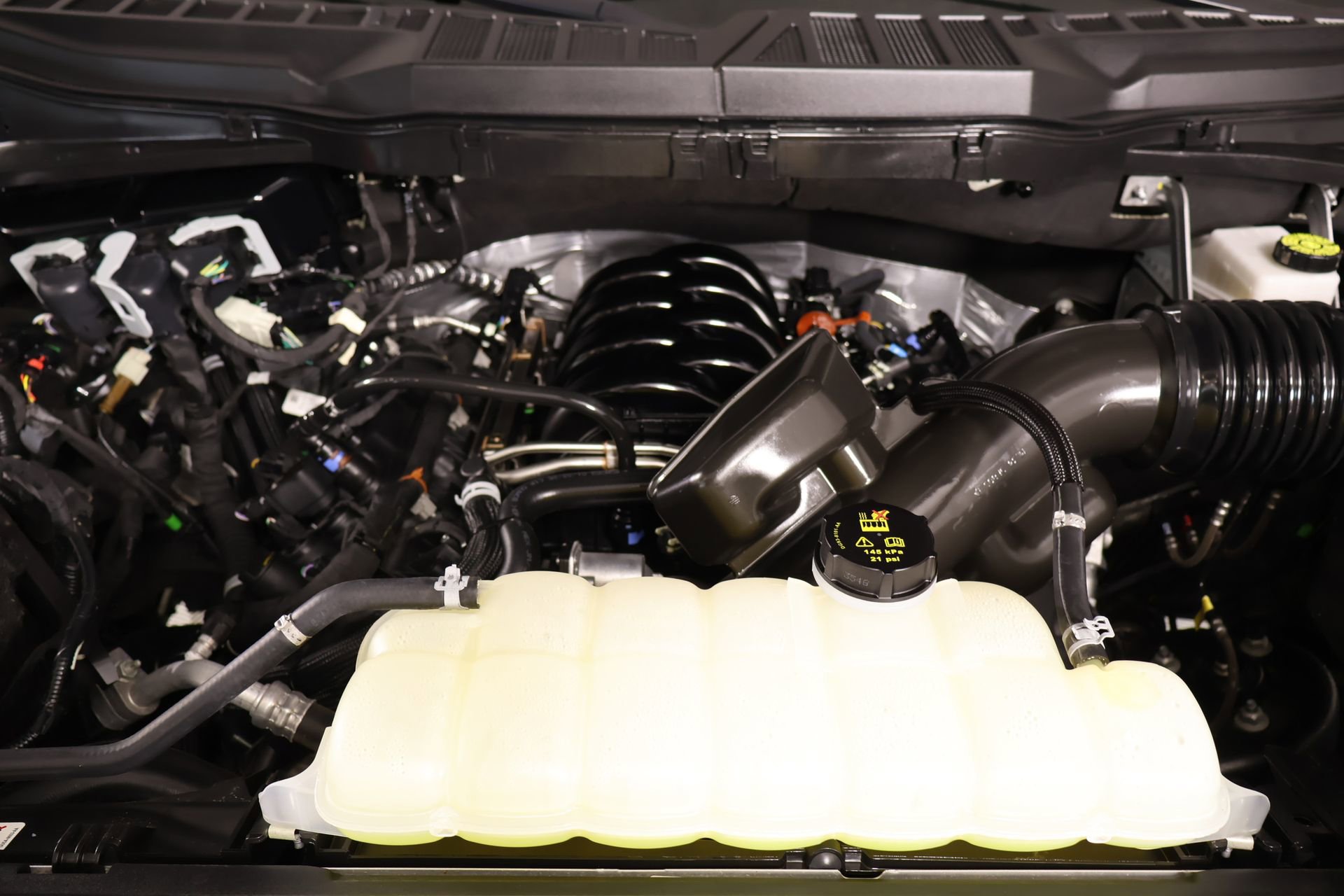 Used 2025 Ford F150 STX w/ Equipment Group 200A AWD/4WD image 18