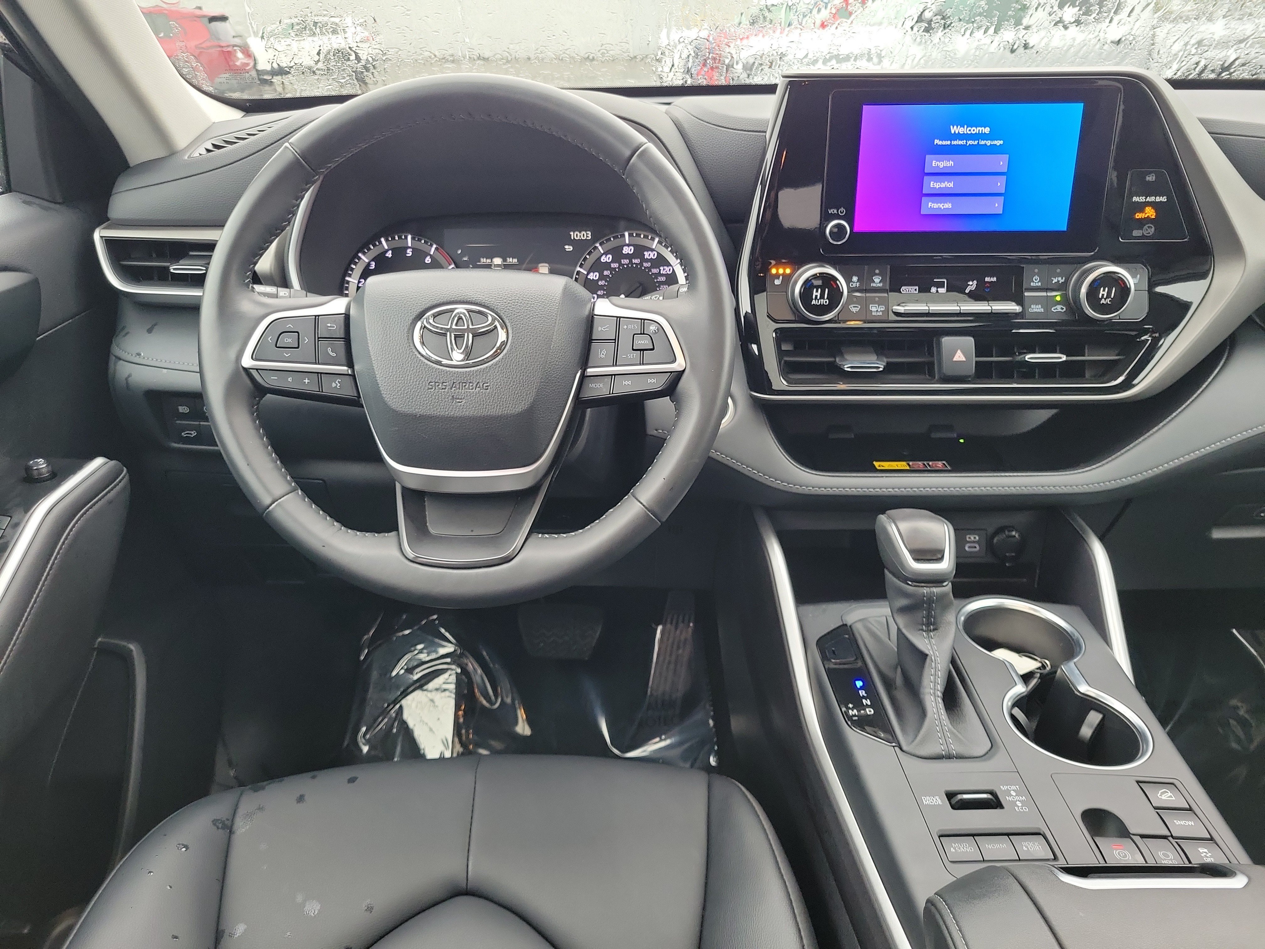 Used 2026 Toyota Highlander XLE AWD/4WD image 10
