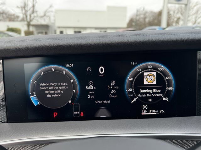 Used 2025 Volkswagen Tiguan S AWD/4WD image 22