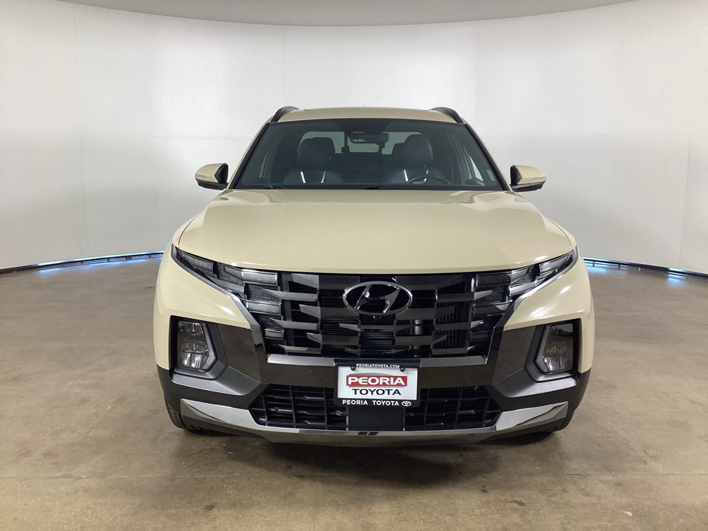 Used 2024 Hyundai Santa Cruz Limited AWD/4WD image 2