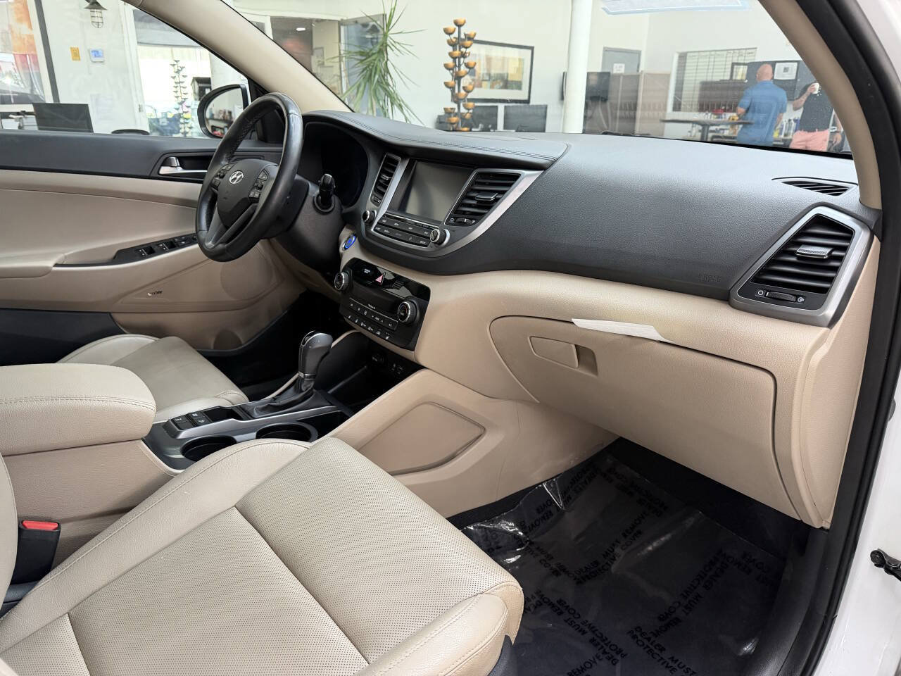 Used 2018 Hyundai Tucson Limited AWD/4WD image 18