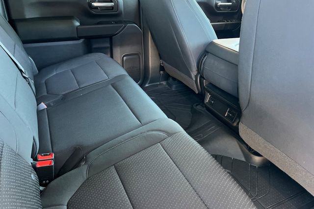 Used 2020 Chevrolet Silverado 2500 Custom w/ Custom Value Package AWD/4WD image 18