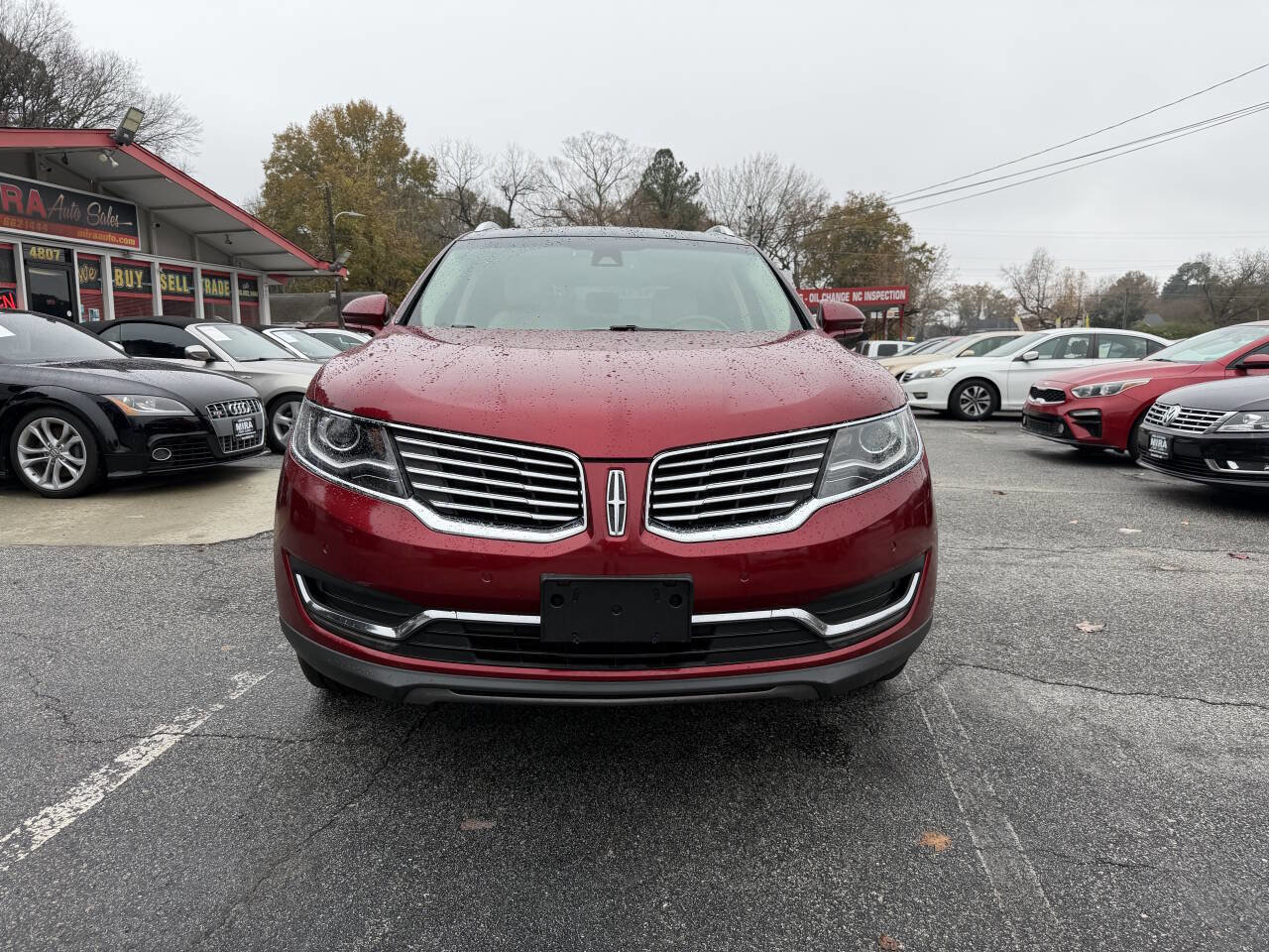 Used 2018 Lincoln MKX Reserve w/ Driver Assistance Package image 9