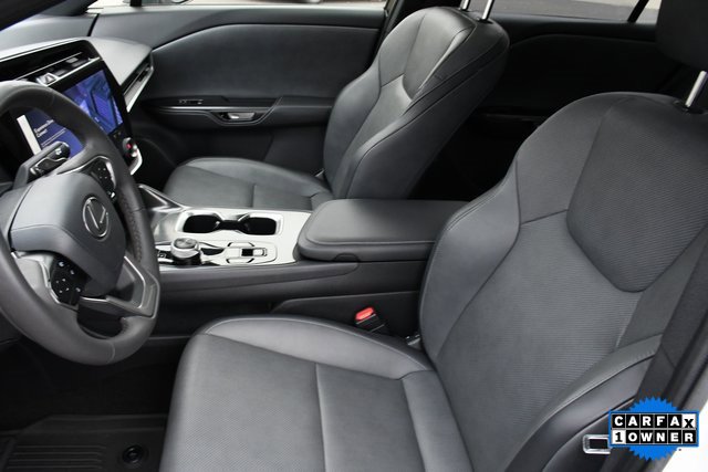 Used 2024 Lexus RZ 450e Premium image 9