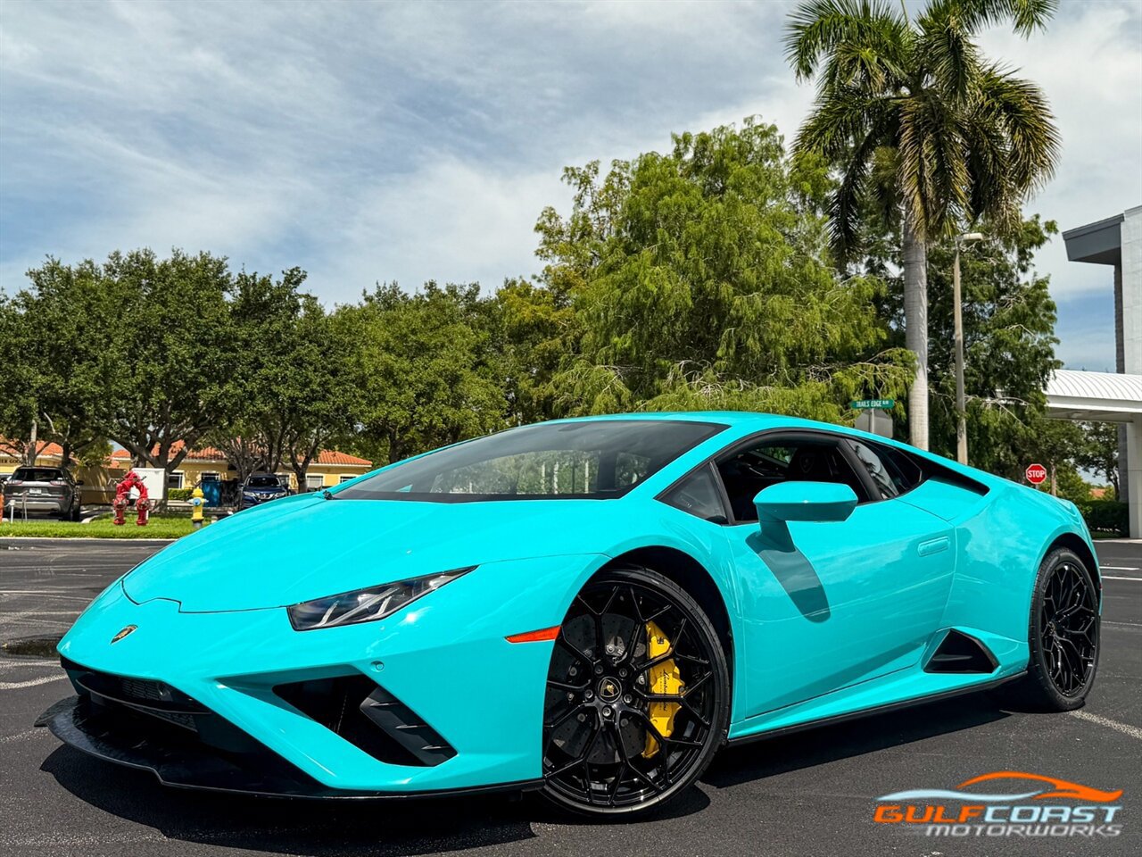 Used 2021 Lamborghini Huracan EVO RWD image 10
