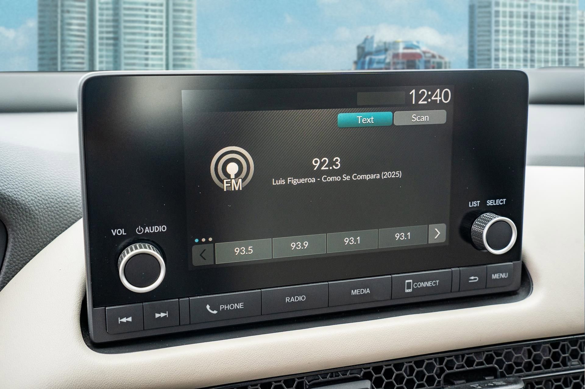 Used 2023 Honda HR-V LX image 33