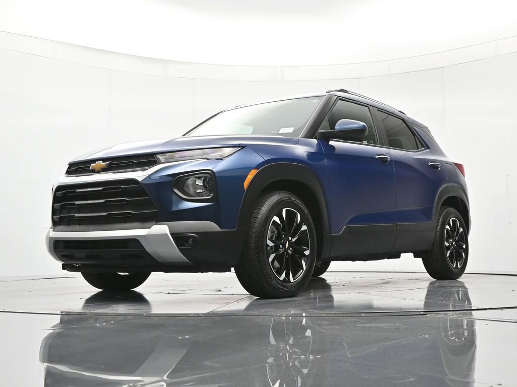 Used 2021 Chevrolet TrailBlazer LT w/ Convenience Package FWD image 35