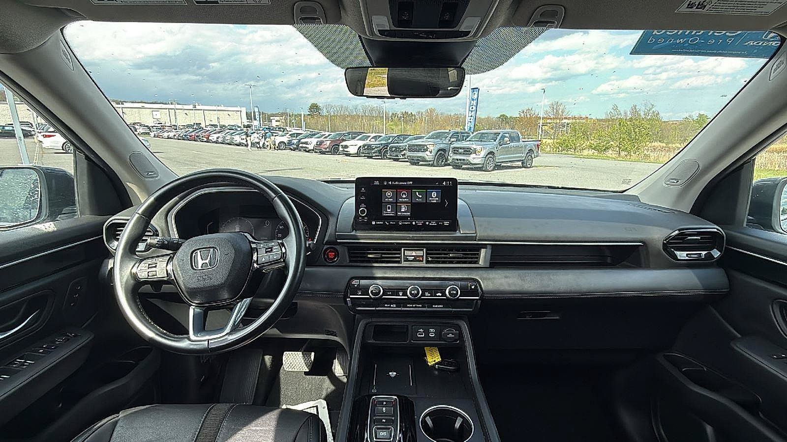 Certified 2025 Honda Pilot Touring image 26