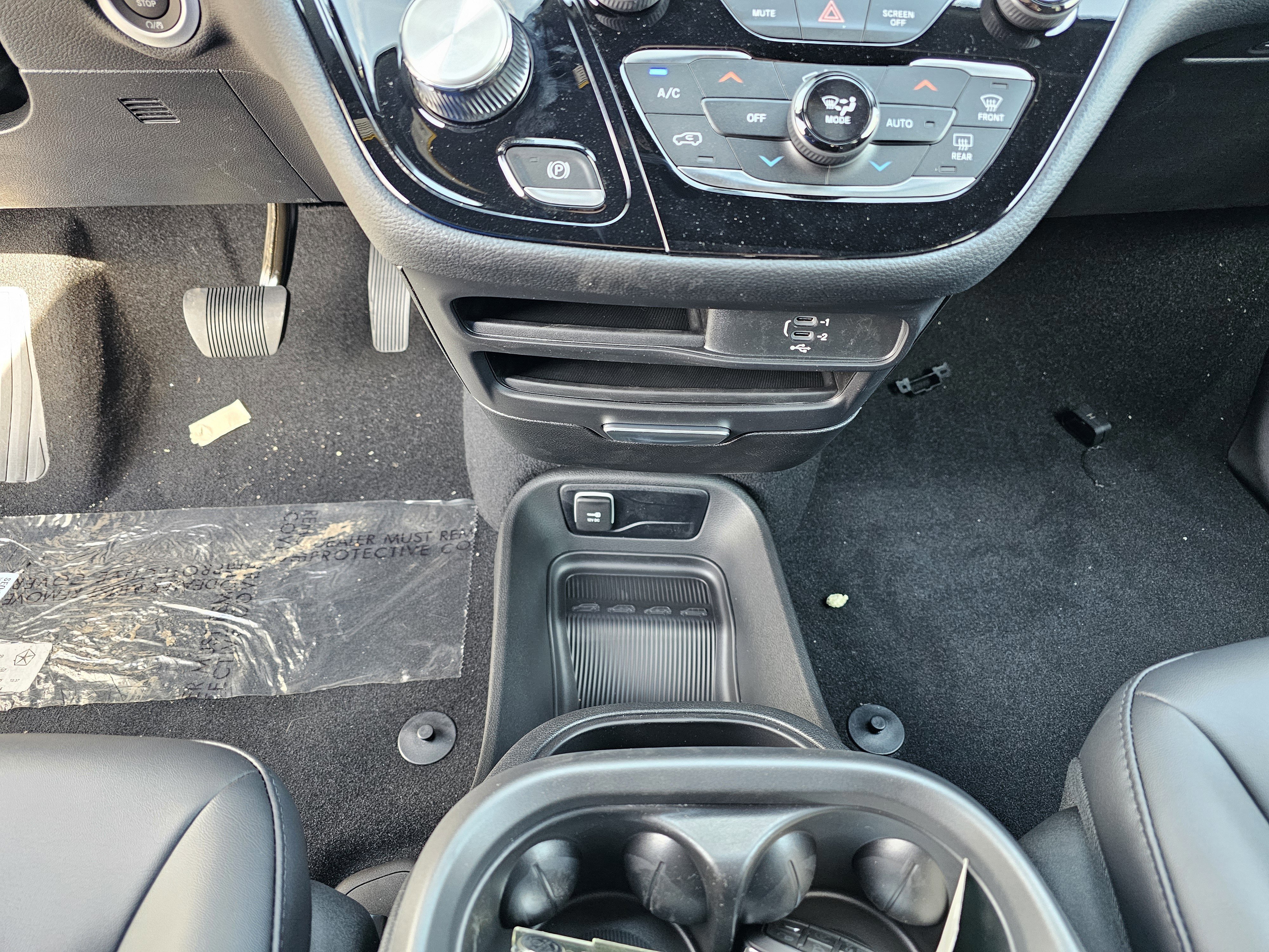 New 2026 Chrysler Pacifica Select image 25