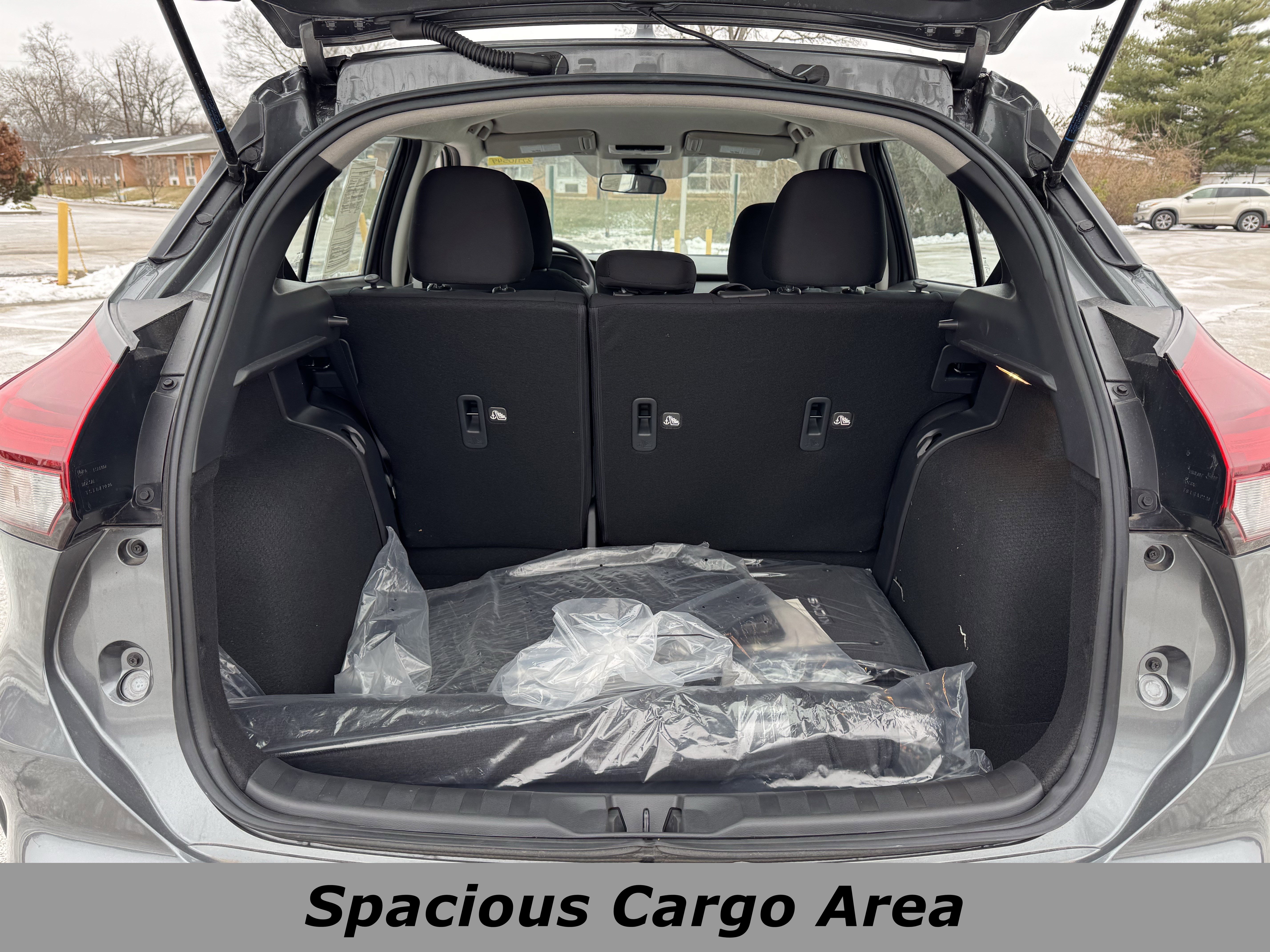 Used 2025 Nissan Kicks Play S image 13