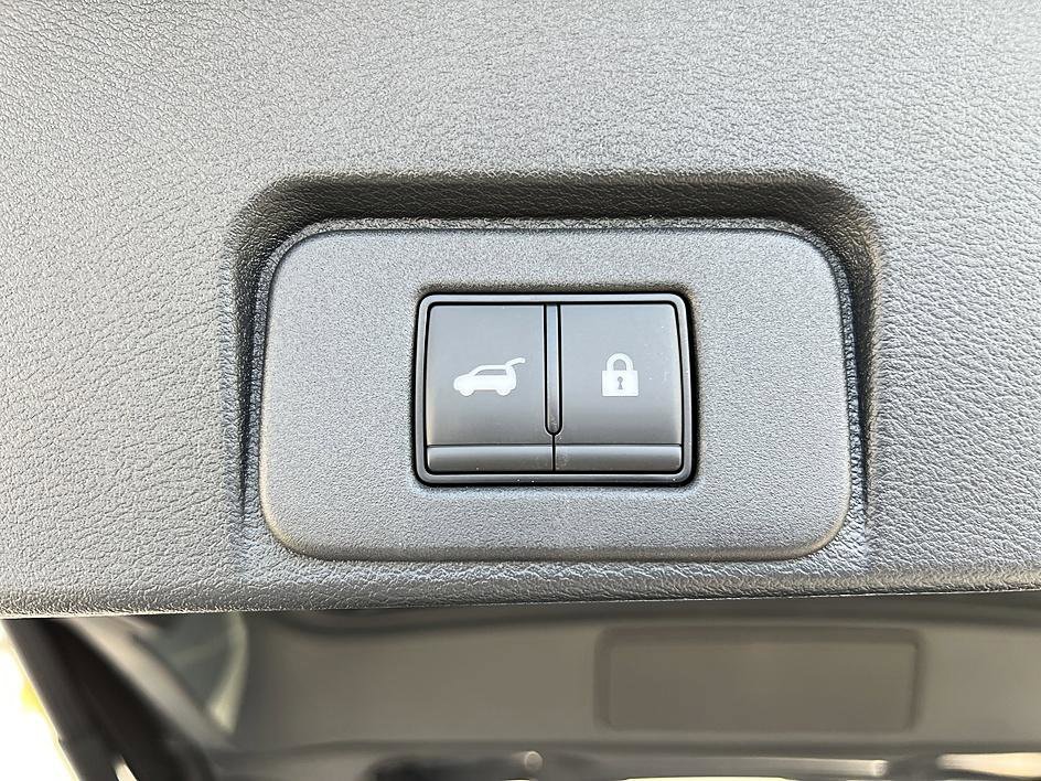 New 2026 Nissan Rogue Platinum image 32