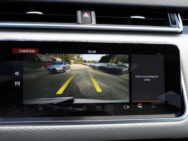Used 2020 Land Rover Range Rover Velar R-Dynamic S image 55