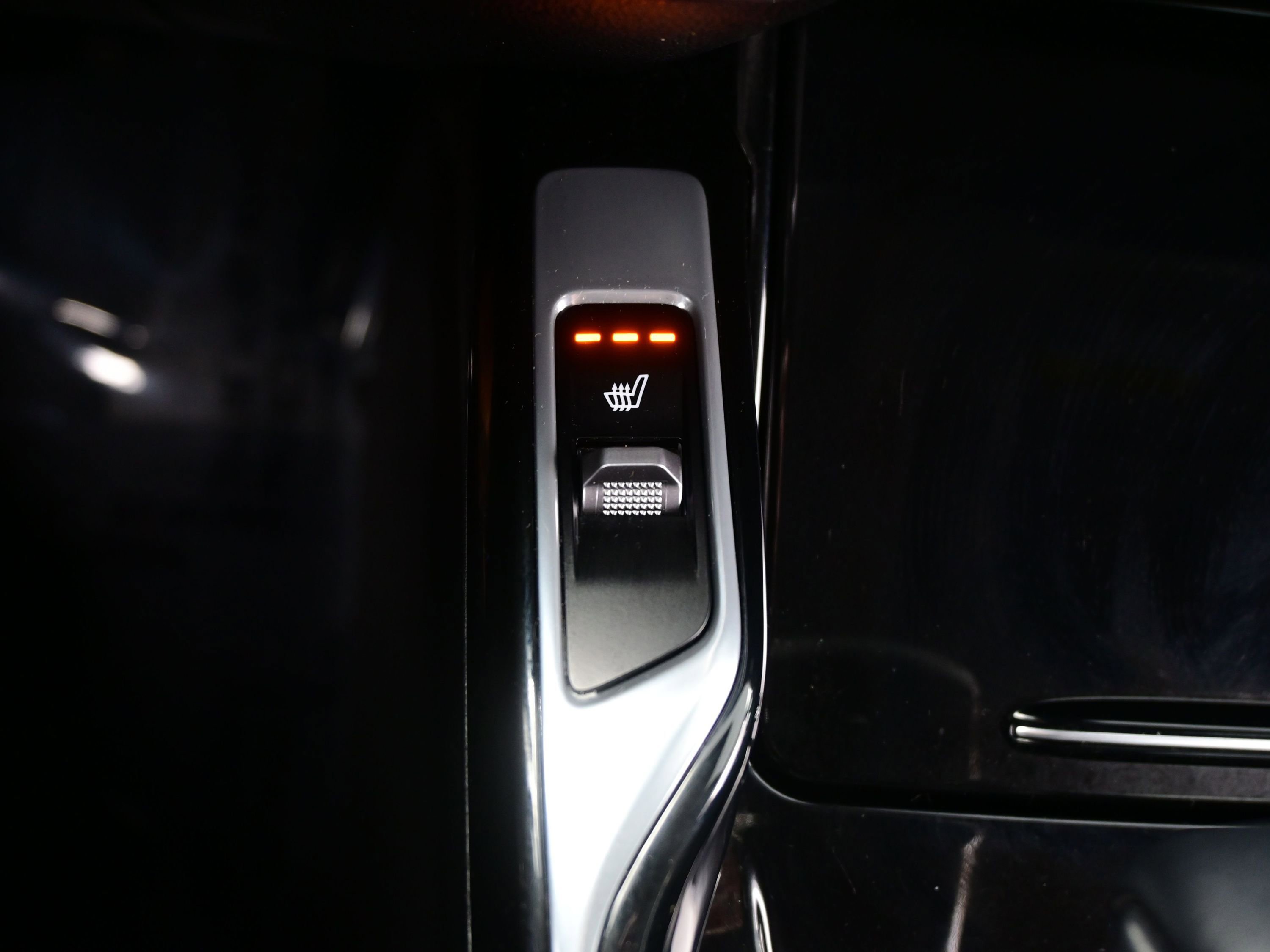 Used 2023 Kia Sorento SX image 24