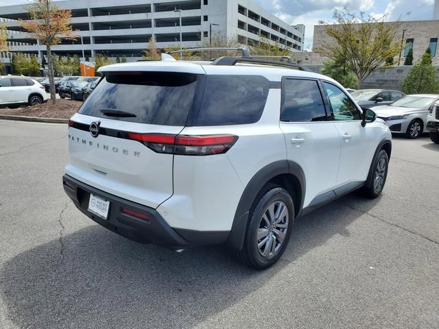 Certified 2025 Nissan Pathfinder SV image 4