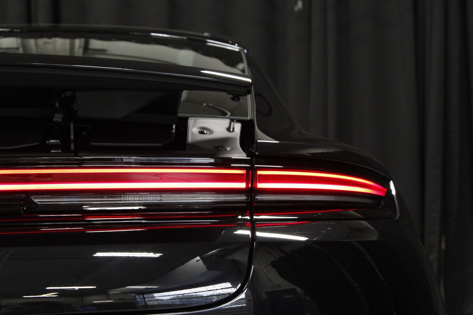 New 2026 Porsche Panamera 4 AWD/4WD image 12