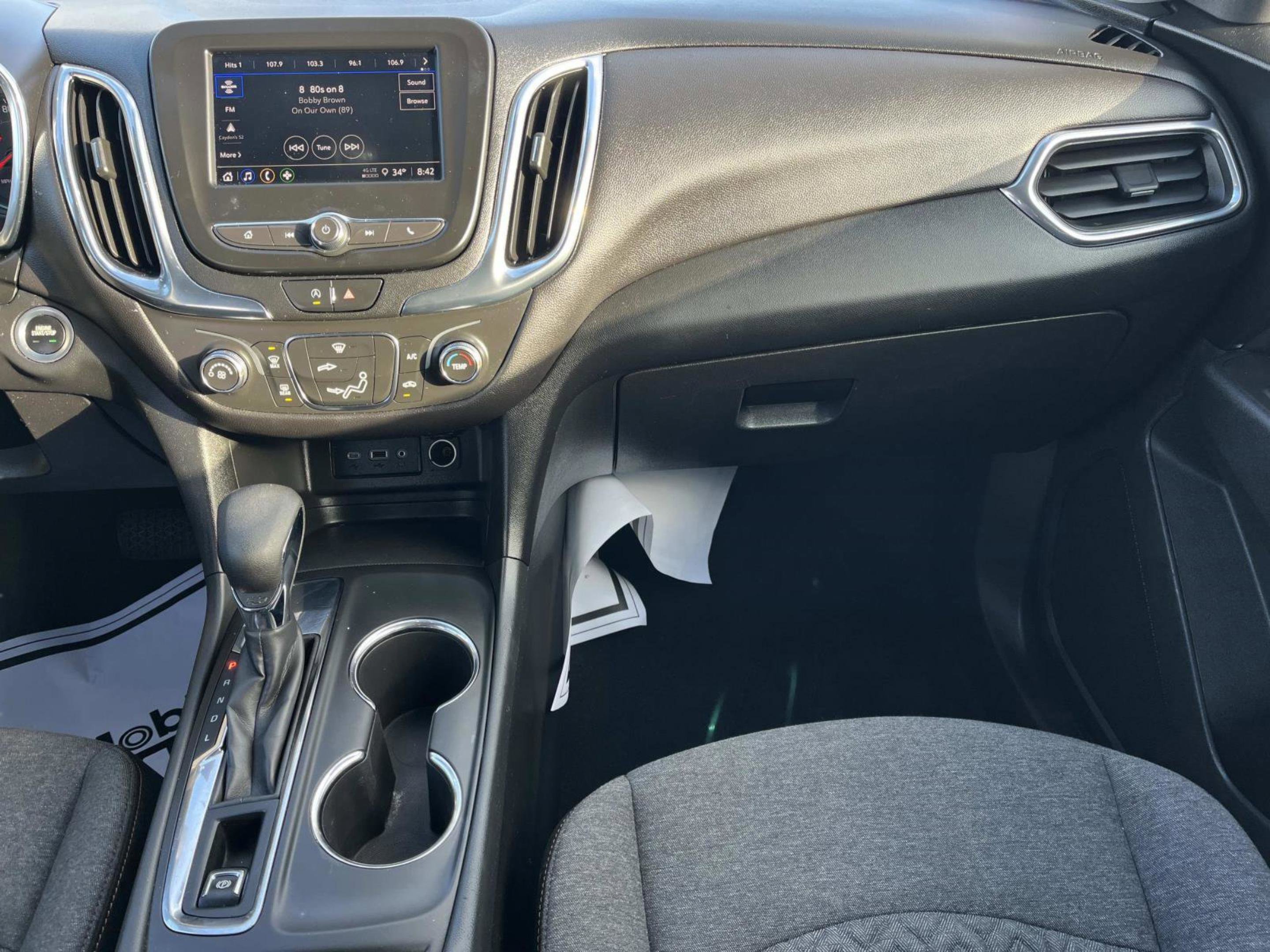 Used 2023 Chevrolet Equinox LT image 14