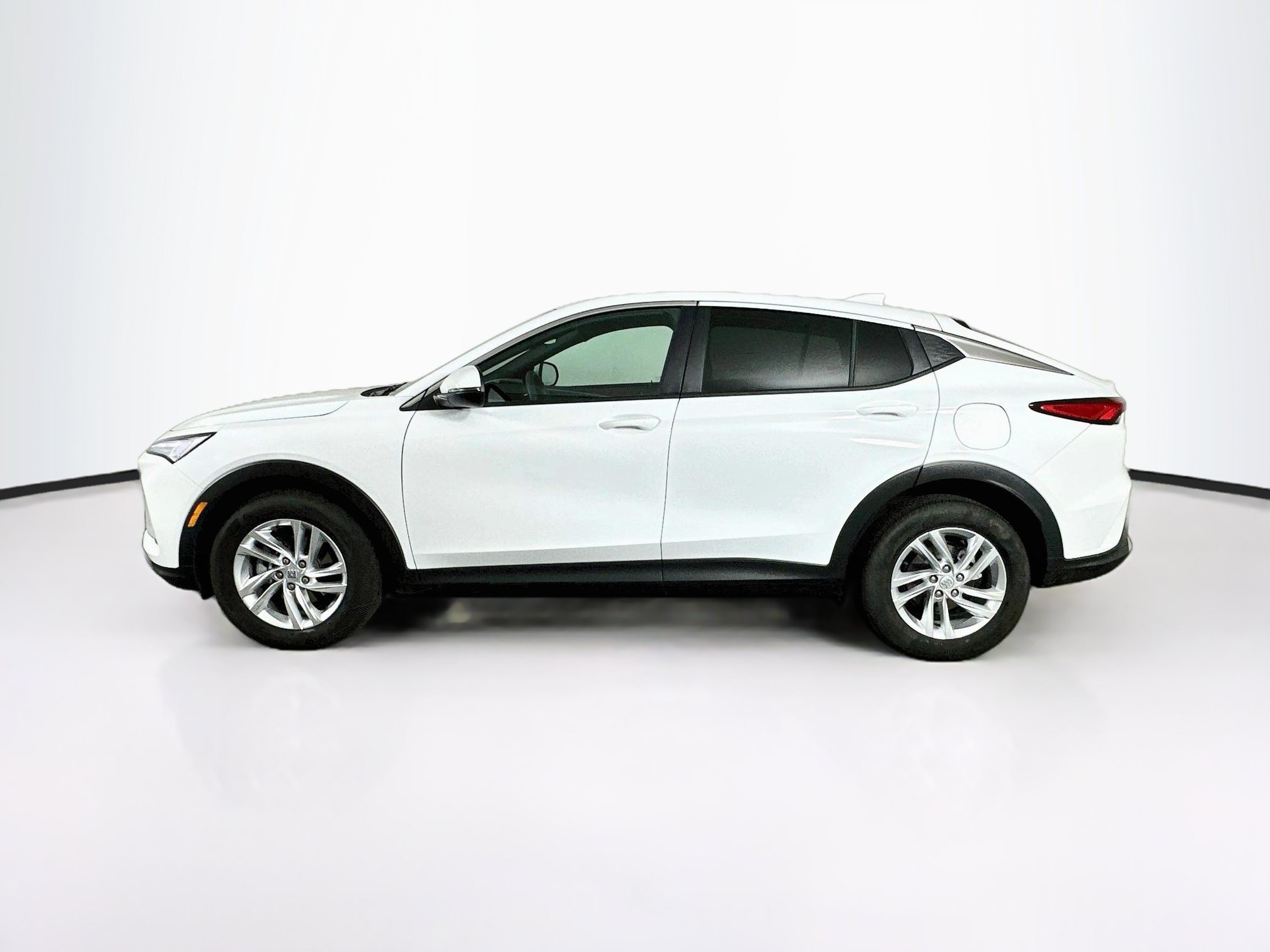 Used 2026 Buick Envista Preferred FWD image 4