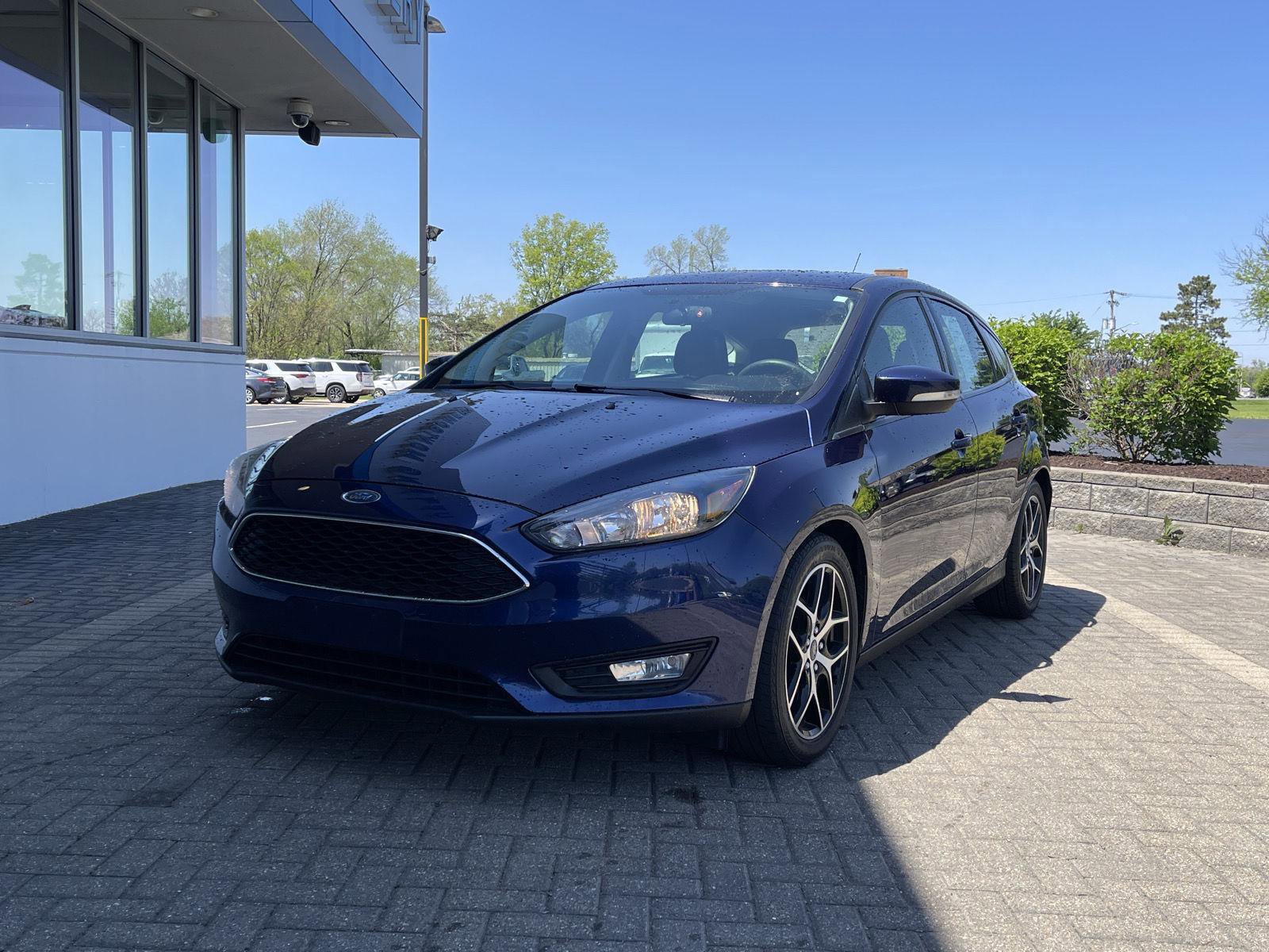 Used 2017 Ford Focus SEL image 1