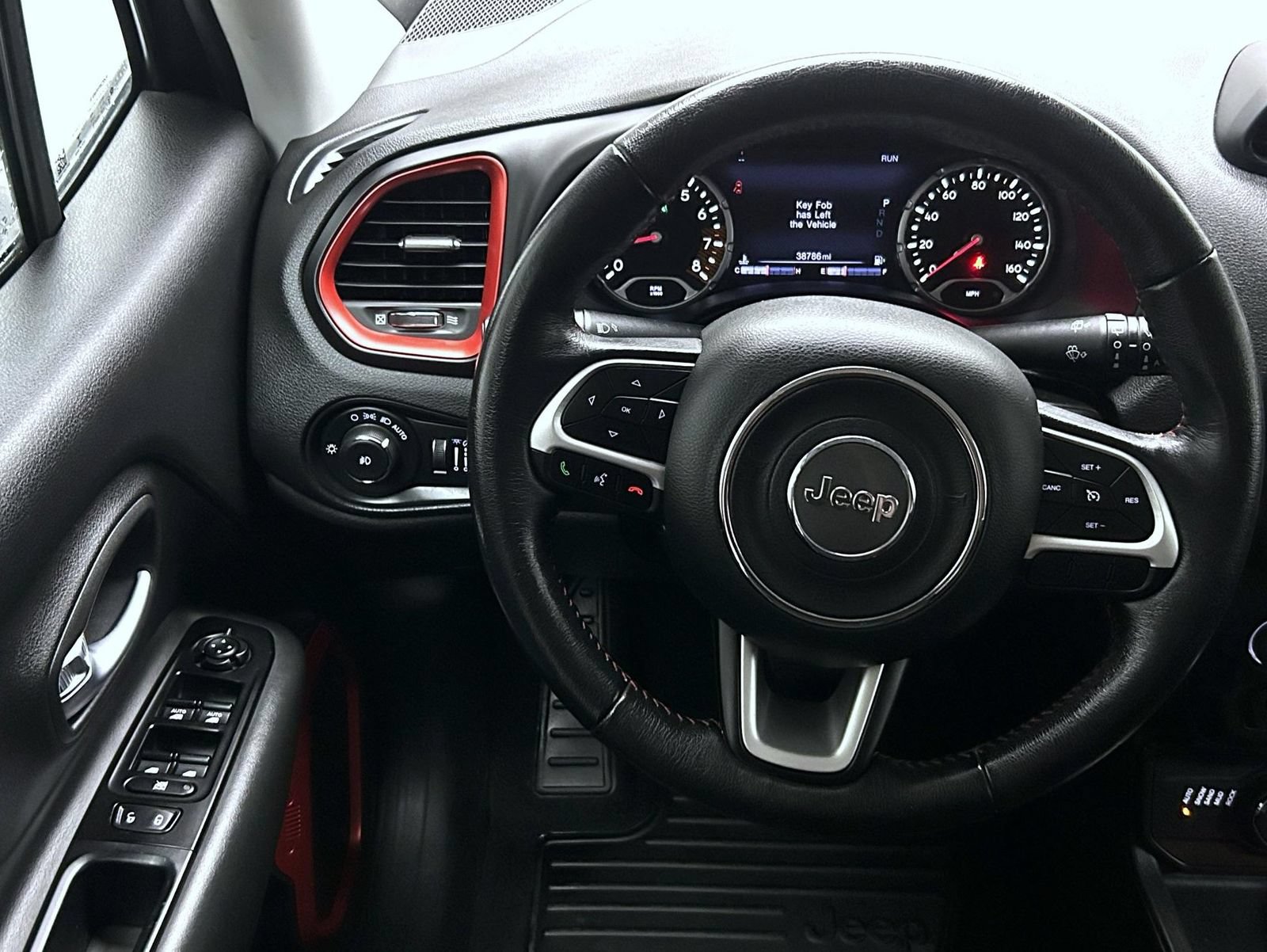 Used 2020 Jeep Renegade Trailhawk w/ Cold Weather Group AWD/4WD image 12