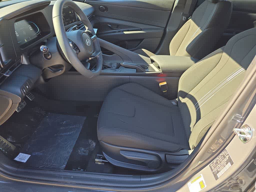 New 2026 Hyundai Elantra Sport FWD image 16