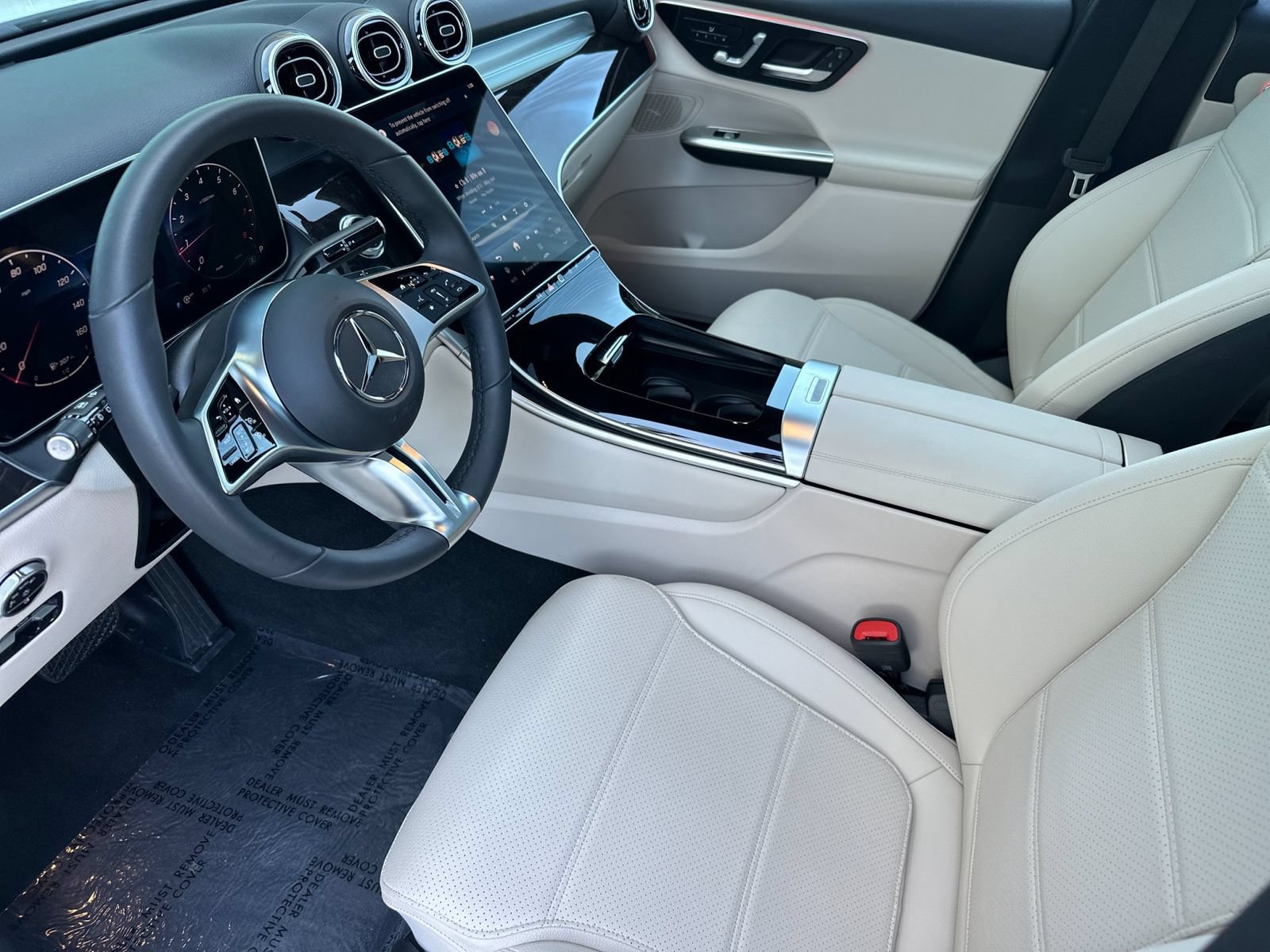 Certified 2026 Mercedes-Benz GLC 300 4MATIC image 11