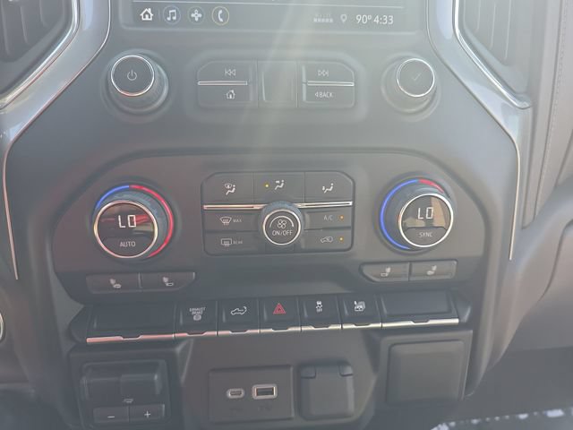 Used 2023 Chevrolet Silverado 3500 LT w/ Convenience Package AWD/4WD image 24