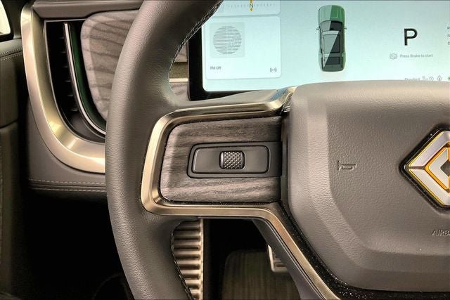 Used 2023 Rivian R1S Adventure AWD/4WD image 23