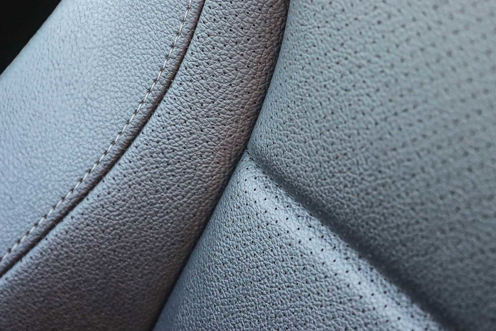 Used 2021 Mercedes-Benz GLE 350 4MATIC image 23