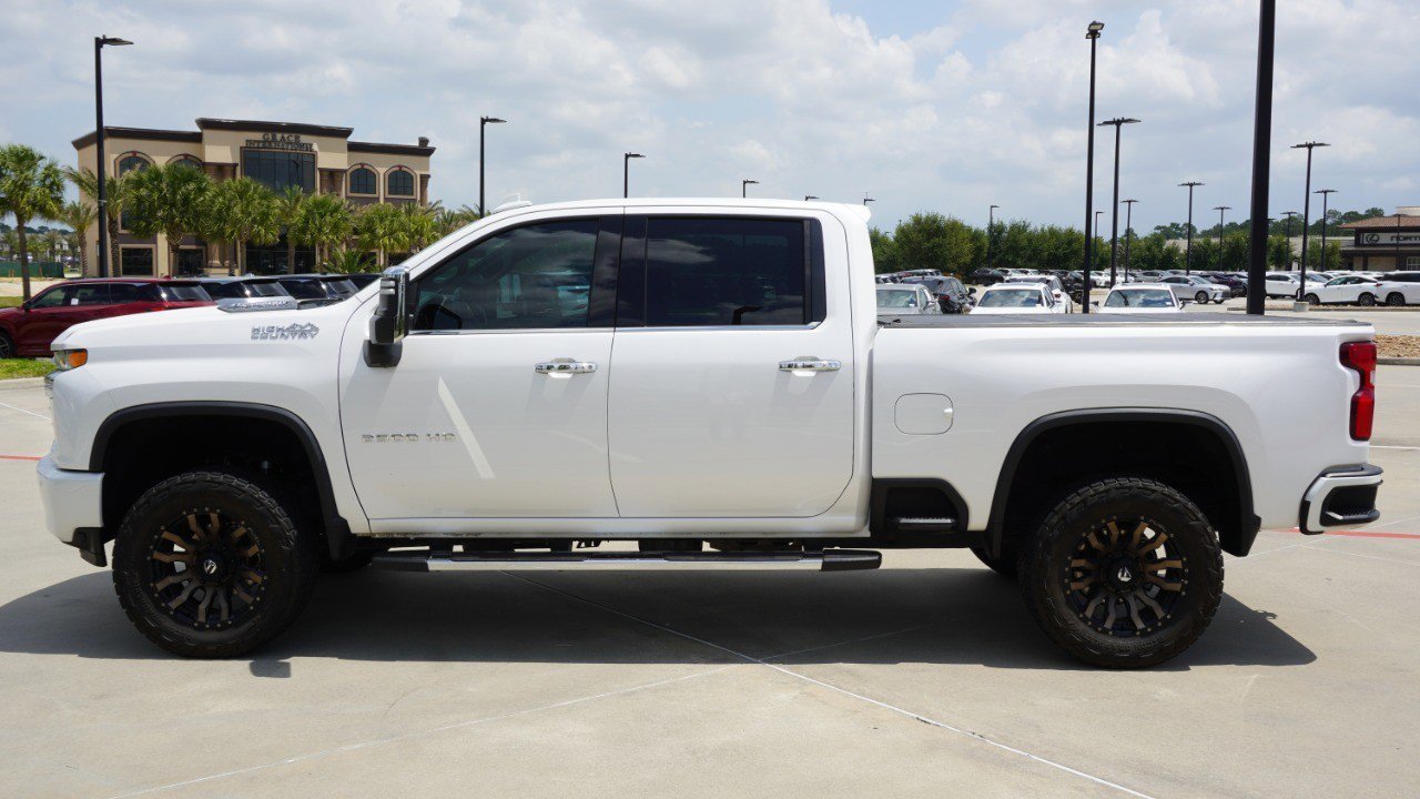 Used 2021 Chevrolet Silverado 2500 High Country w/ Z71 Off-Road Package image 5