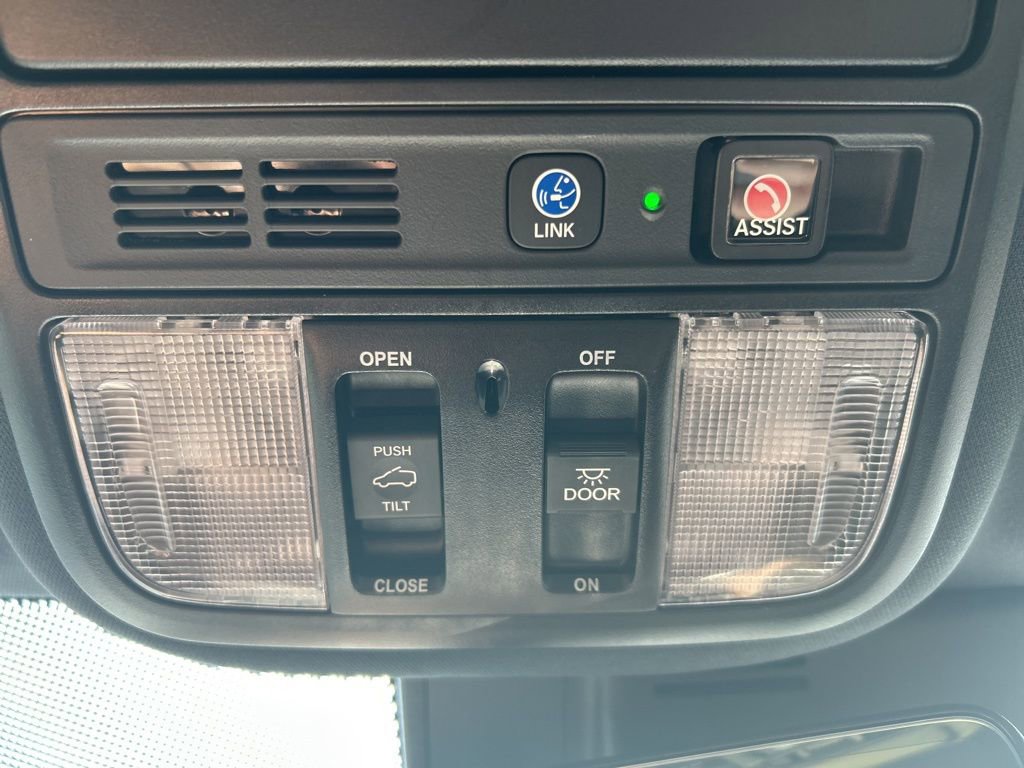 Used 2024 Honda Passport Black Edition image 18