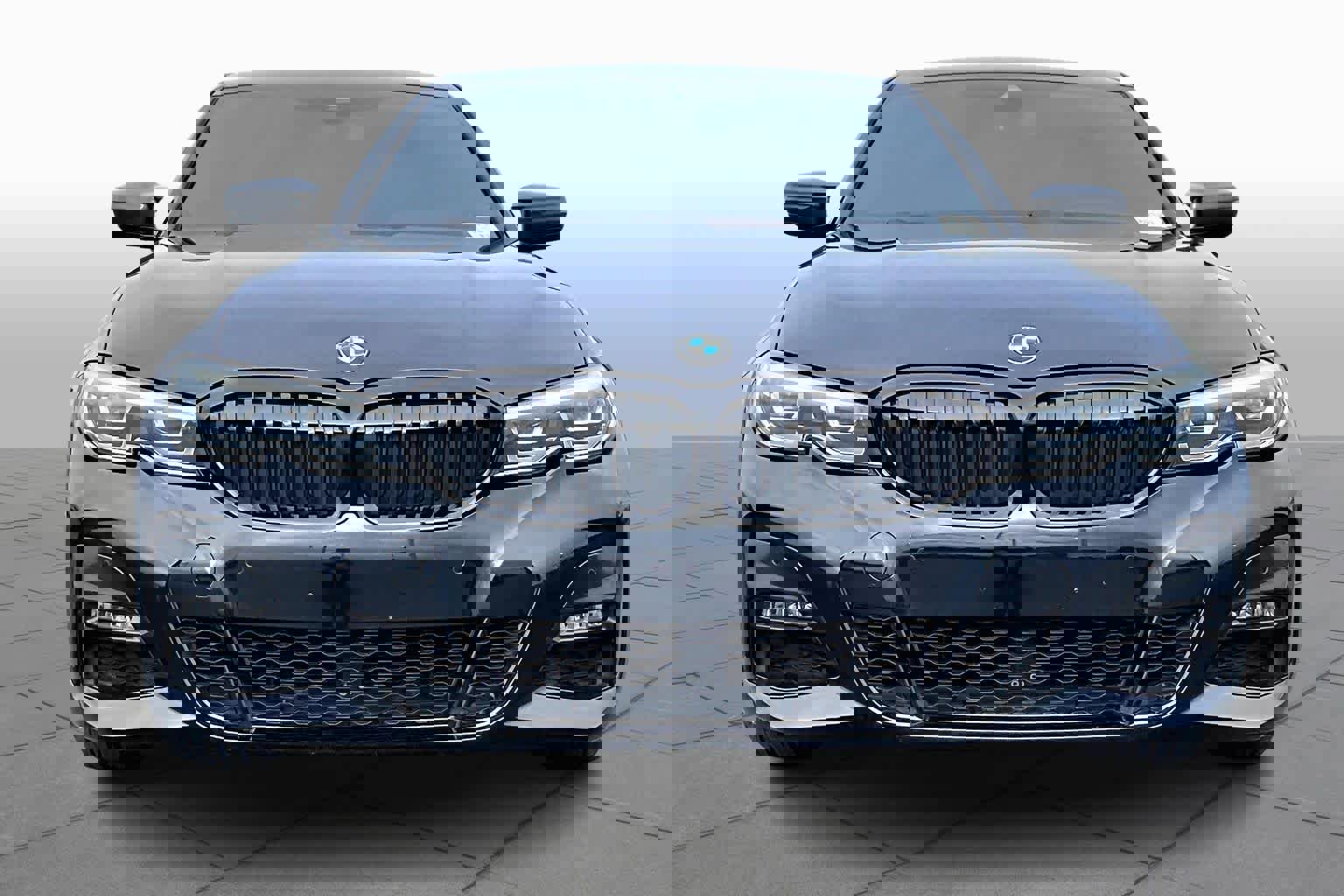 Used 2021 BMW 330i Sedan w/ M Sport Package image 3