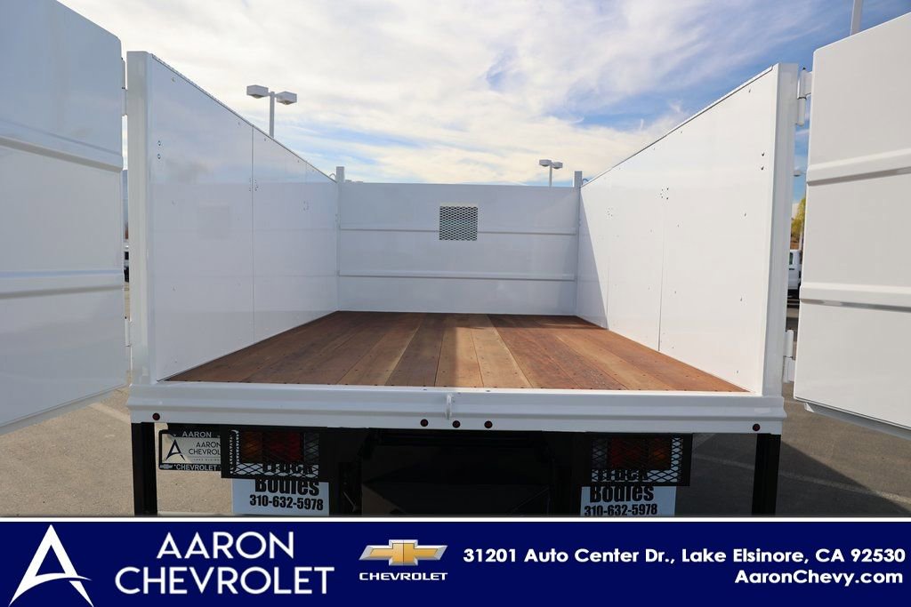 New 2024 Chevrolet Low Cab Forward RWD image 10