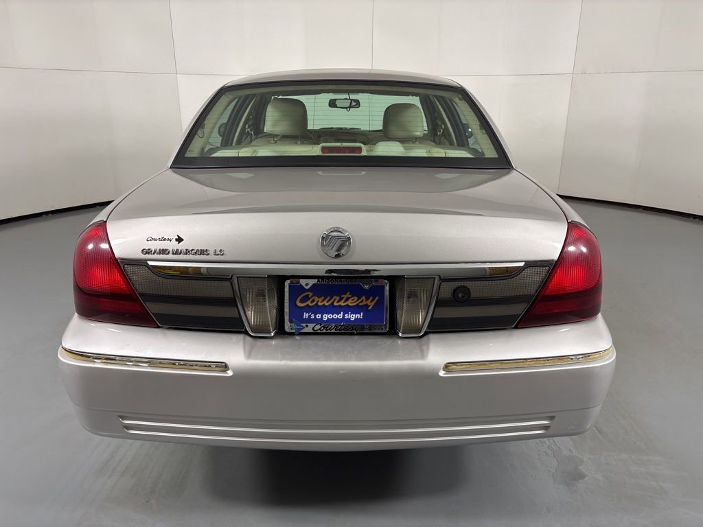 Used 2010 Mercury Grand Marquis LS image 7