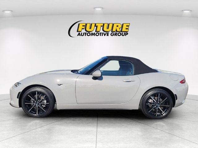 Used 2025 MAZDA MX-5 Miata Grand Touring w/ Weather Package RWD image 6