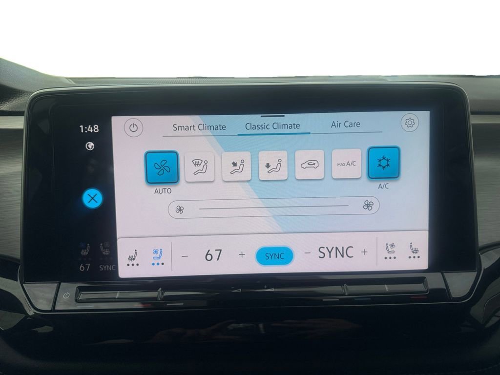 Used 2024 Volkswagen Atlas Cross Sport SE image 20