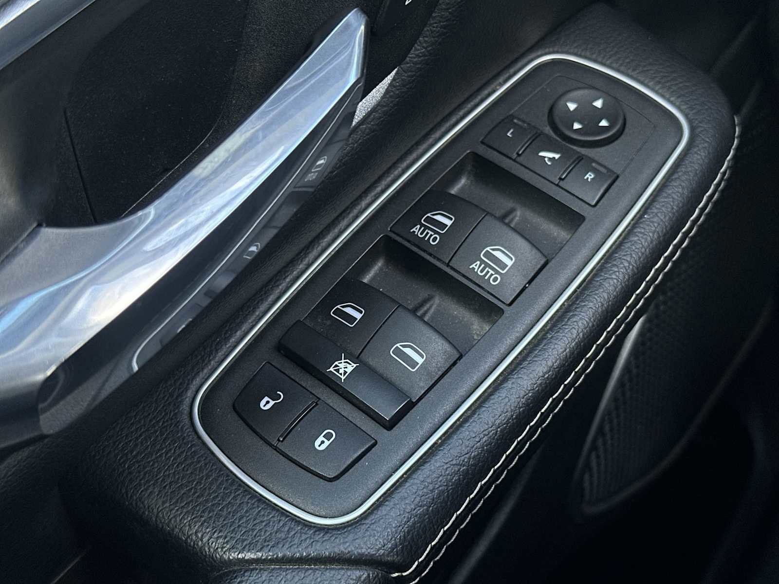 Certified 2022 RAM 1500 Laramie image 15