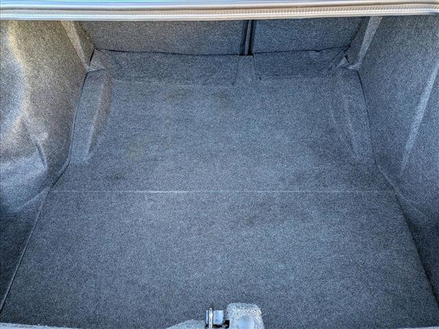 Used 2019 Dodge Challenger SXT w/ Blacktop Package image 6