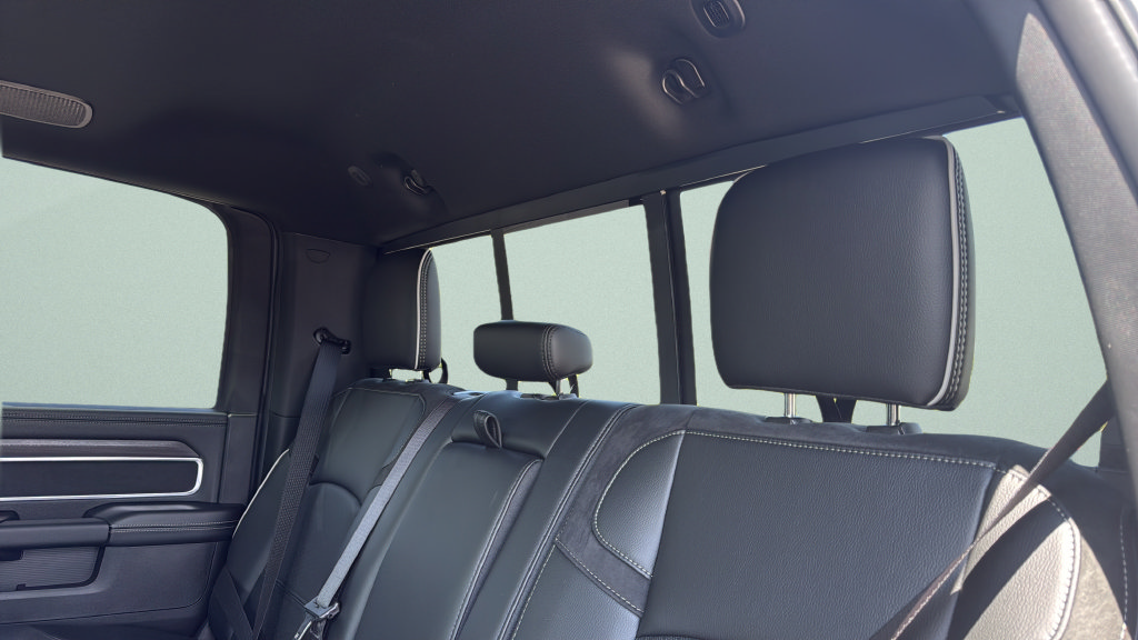 New 2026 RAM 3500 Laramie w/ Night Edition AWD/4WD image 33