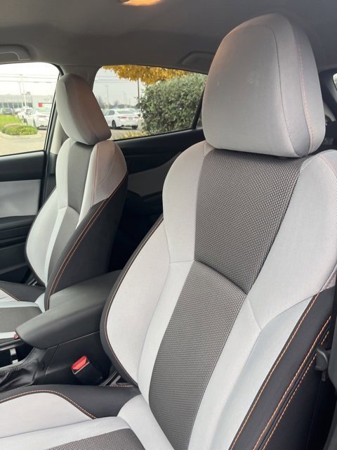 Used 2018 Subaru Crosstrek 2.0i Premium w/ Eyesight System image 11