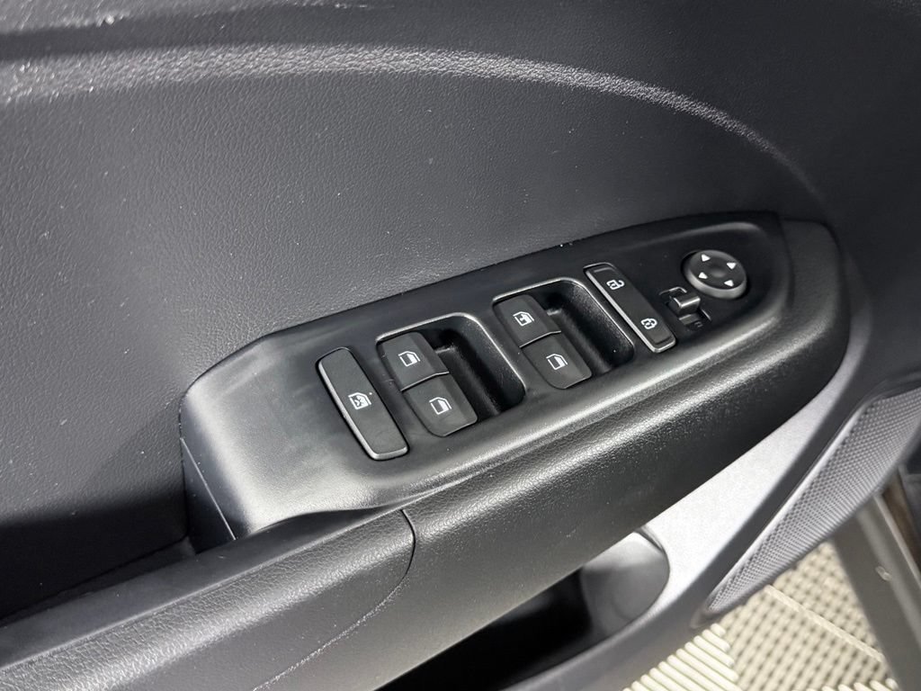 Used 2022 Hyundai Venue SE FWD image 20