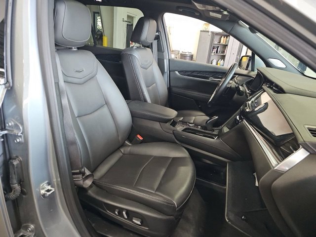 Used 2024 Cadillac XT6 Premium Luxury AWD/4WD image 20