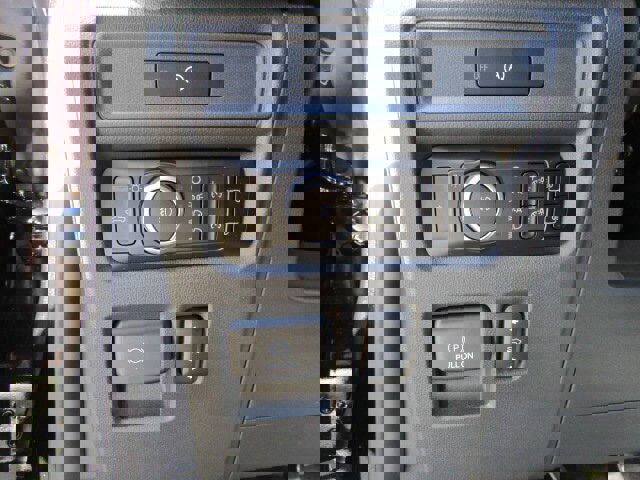 New 2025 Ford F150 Lariat w/ Equipment Group 502A High image 21