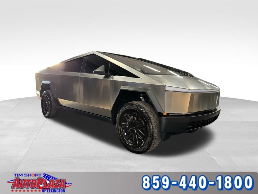 Used 2024 Tesla Cybertruck AWD Crew Cab image 8