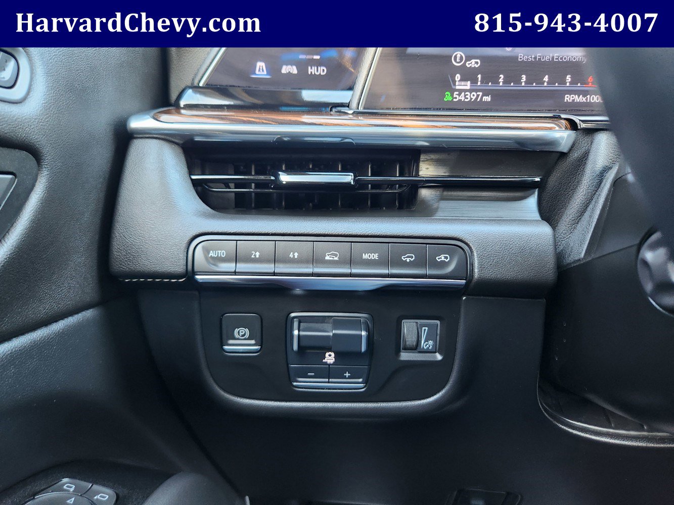 Used 2024 Cadillac Escalade ESV Premium Luxury w/ Performance Package image 24